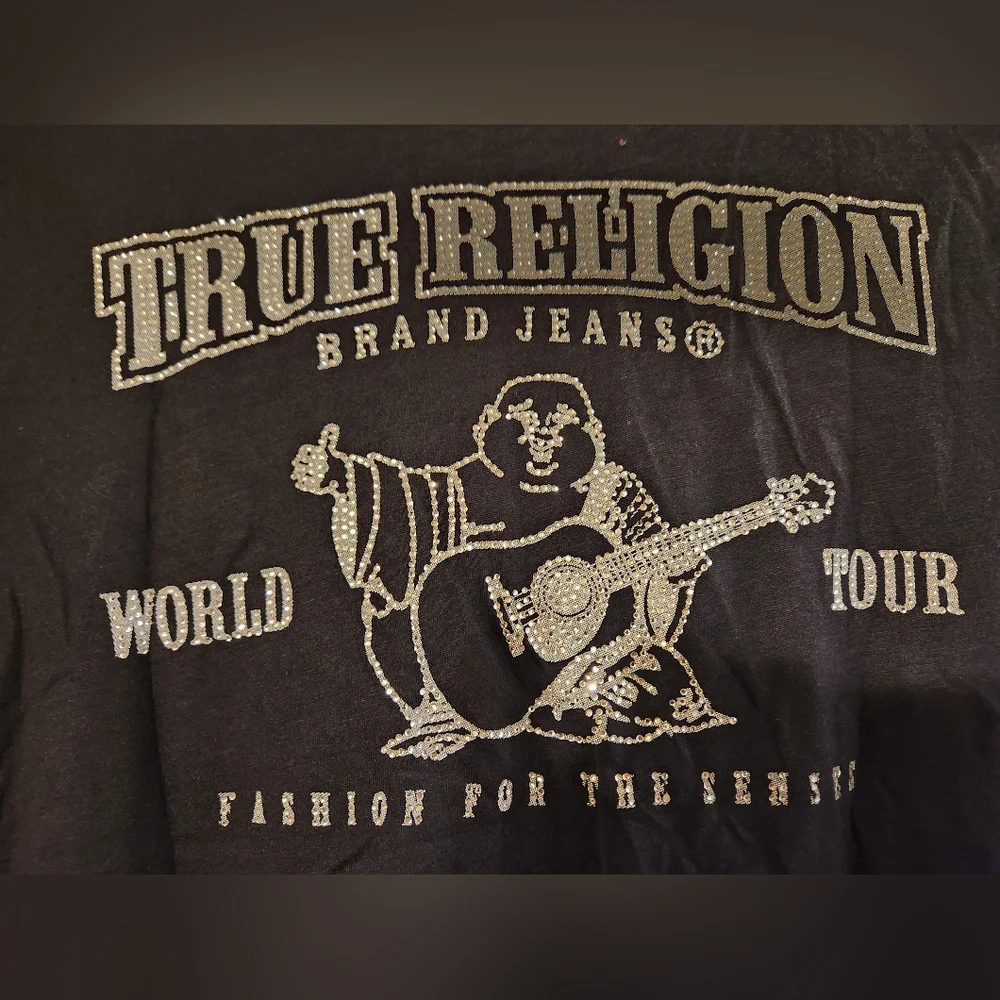 **NWT** - True Religion - CRYSTAL BUDDHA GRAPHIC V-NECK TEE - Black - **NWT** - Picture 10 of 14
